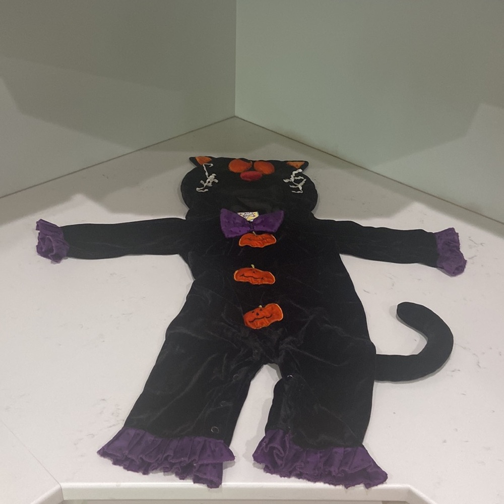 Black Cat Halloween Costume 💕 24 months kids Klassics this costume is adorable
